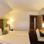 Vilstaler Hof Landgasthof & Hotel Rottersdorf