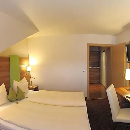 Vilstaler Hof Landgasthof & 3* Rottersdorf